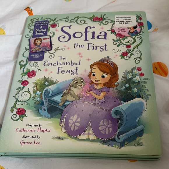 Disney Other - Disney Sofia the First The Enchanted Feast Purple Dress Illustrated Hardcover